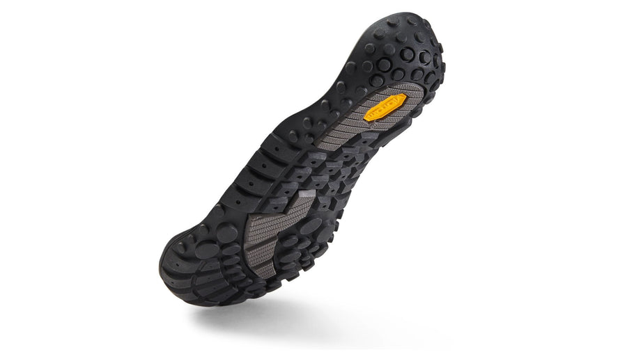 <div class="metafield-rich_text_field"><p><strong>Vibram® Terrain-Gummi-Sohle:</strong></p></div>