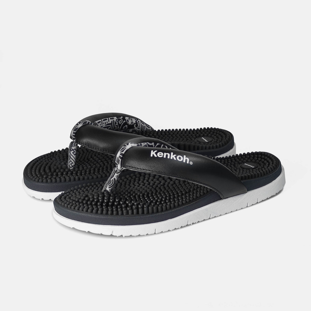 BAER OMN6 main 1263100_Fuwa-Flip-Flop-Kenkoh_p.jpg