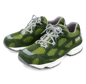 Grüne Sportschuhe mit weißer Sohle und Mesh-Einsätzen